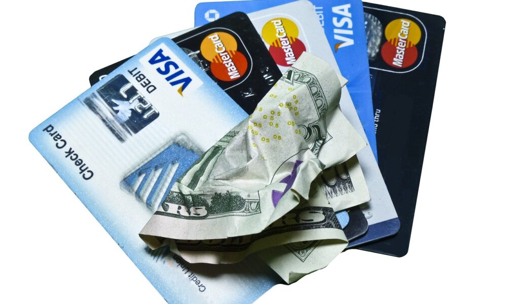 Visa informa un aumento meteórico en los pagos vinculados con criptomonedas, los volúmenes superan los USD 2500 millones