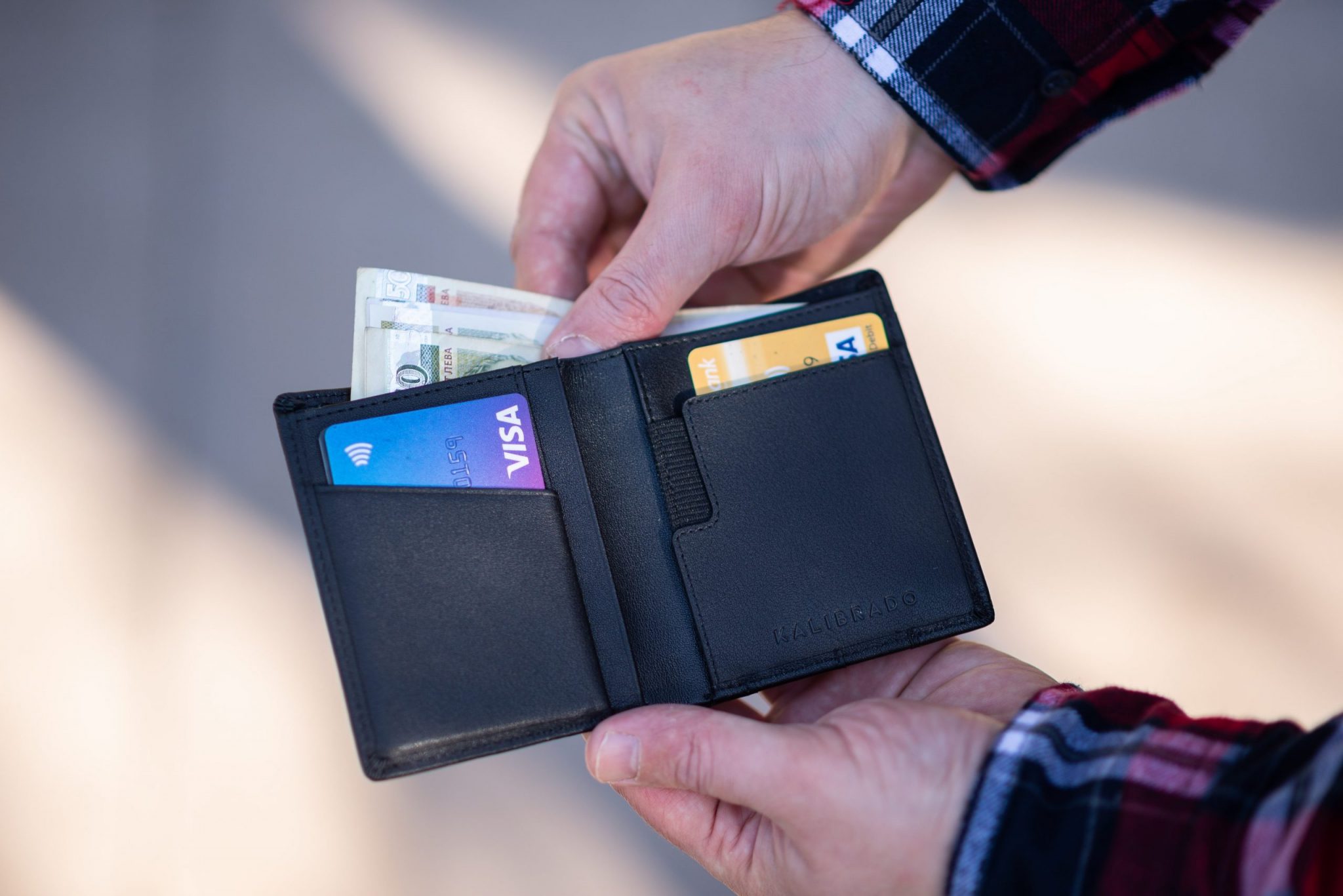 Binance rechazará transacciones de tarjetas Visa y Mastercard emitidas en Rusia