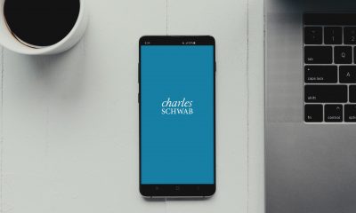 Charles Schwab presenta un ETF relacionado con criptografía después de la demanda del cliente